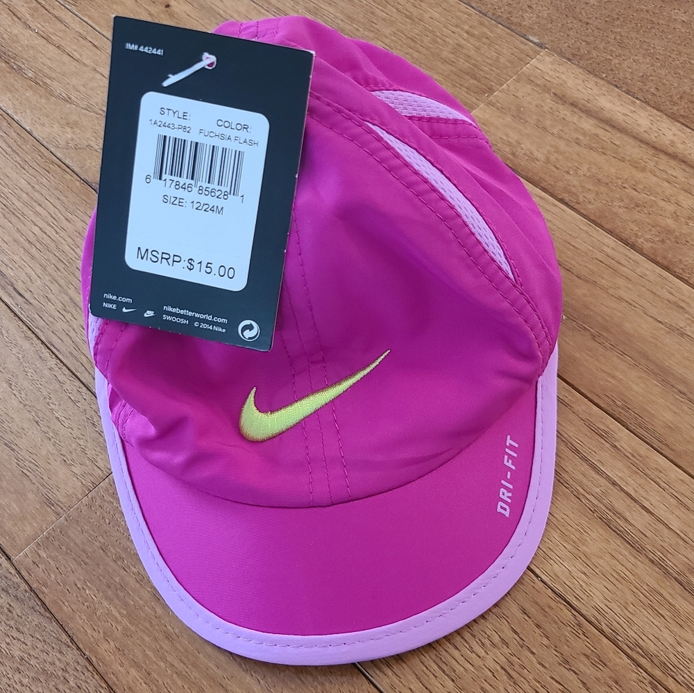 Nike 12-24m Hat NWT!
